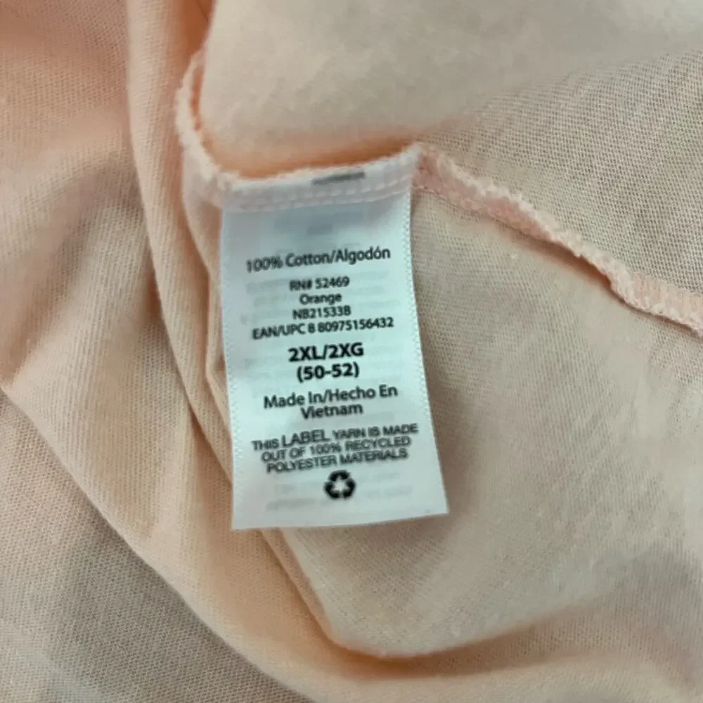 Men’s plus Elongated Tee curved Hem size 2xl light Pink or peach 100% cotton.